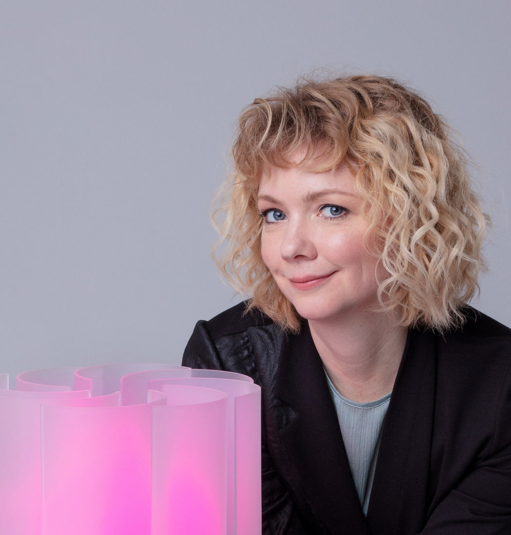 Saintsan Möbius bézs raszteres mini lámpa